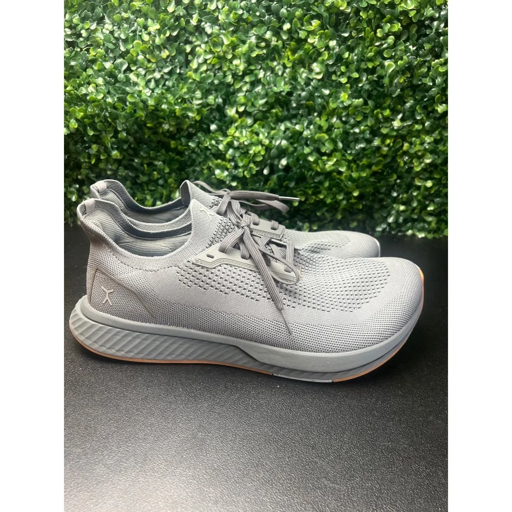 Flux Footwear Adapt Runners Shoes Sneakers Men's Size 12.5
